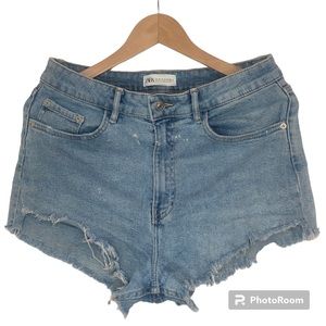 Zara High Waist Festival Shorts Sz 8 Denim Splatter Ripped Daisy Dukes EUR 40
